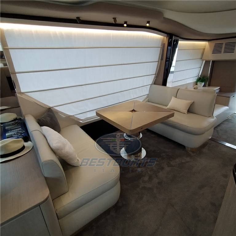 Azimut 60 fly