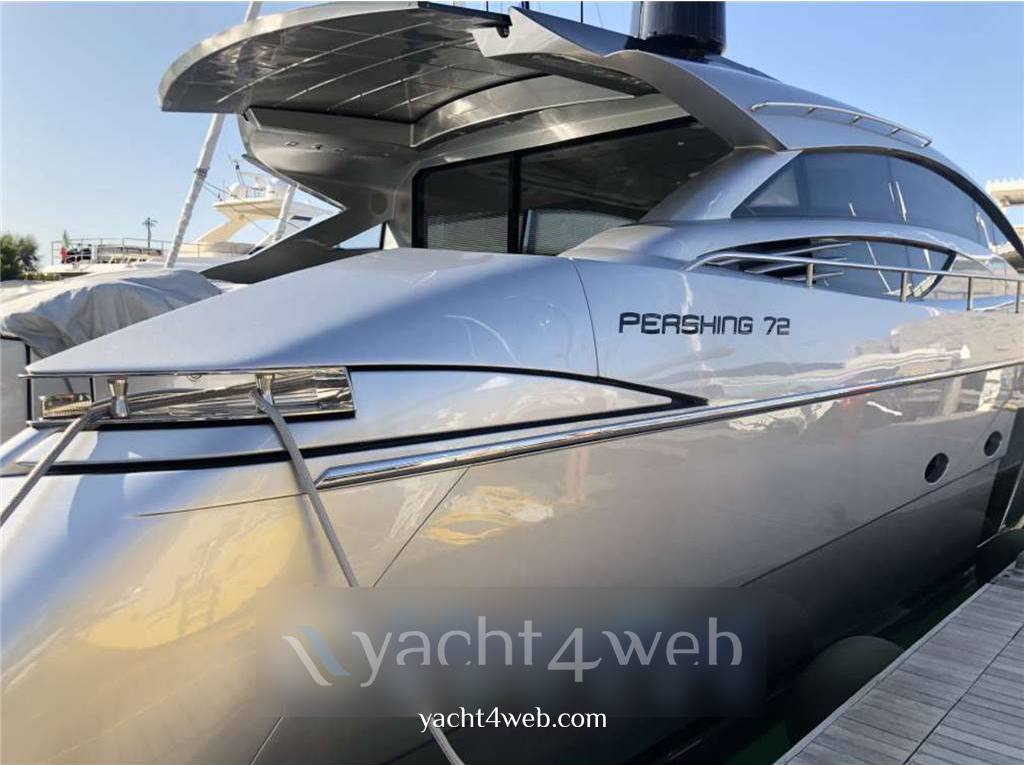 Pershing 72 Yacht à moteur