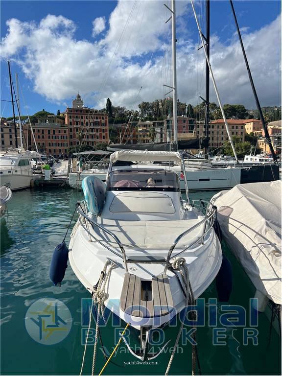 Marinello 26 Barco de motor usado para venta