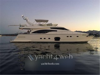 Ferretti Yachts 681