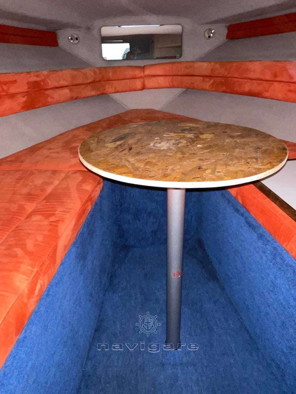 Sea ray 270 sundancer Моторная лодка