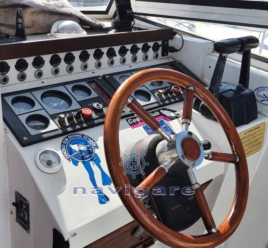 Tuccoli ivano T 25' moby dick tournament cabin fotografia