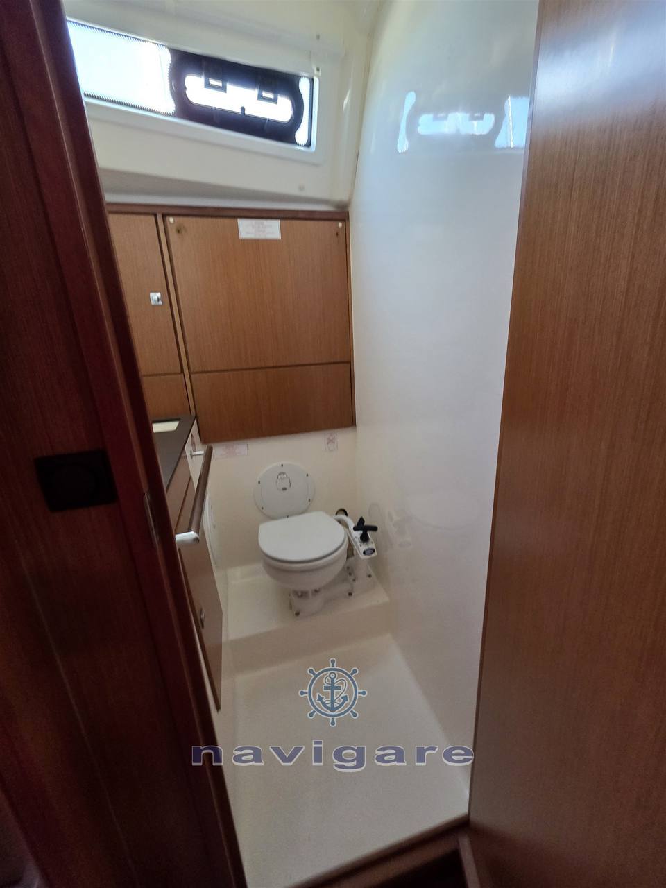 Bavaria 46 cruiser القوارب الشراعية مستعملة للبيع