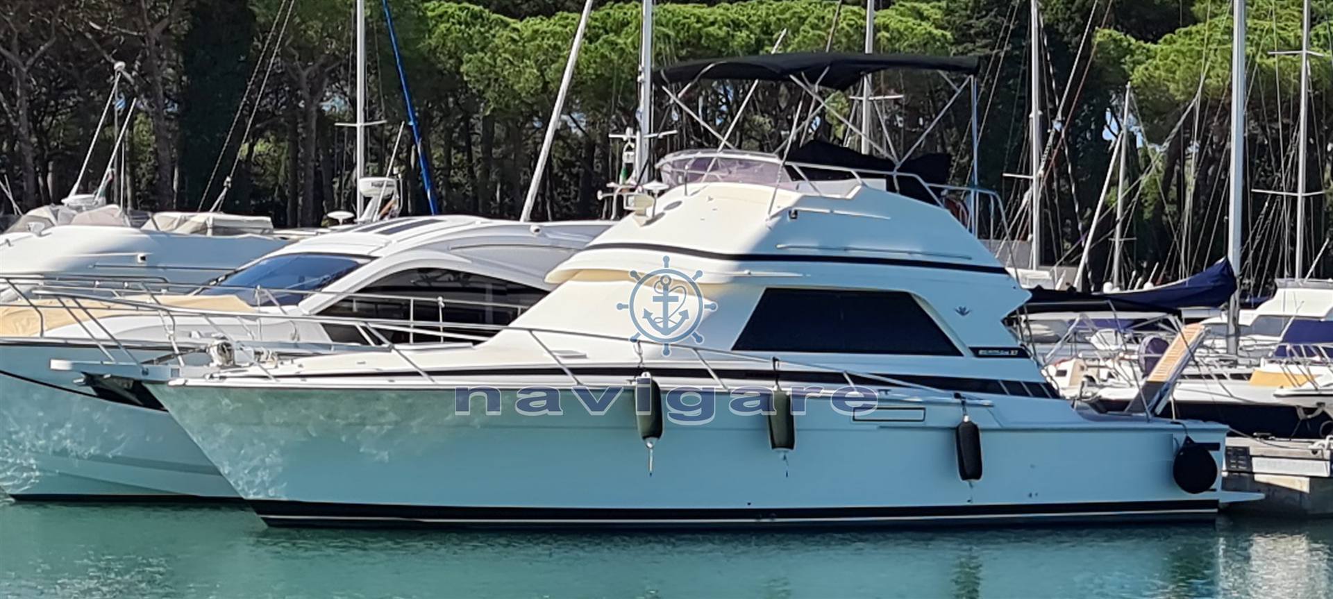Bertram yacht 37' sf Pesca em água salgada