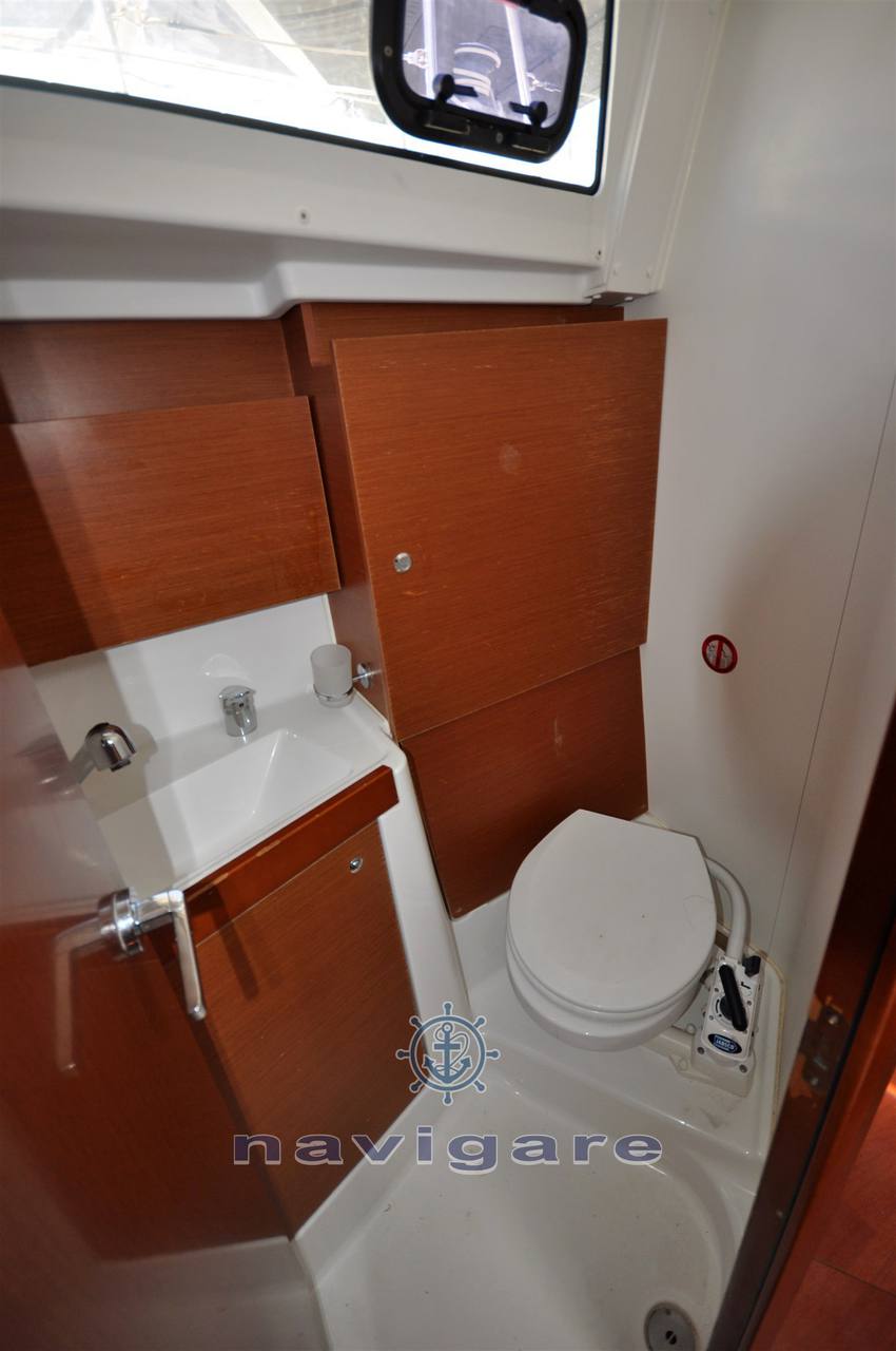 Beneteau Oceanis 38.1 0