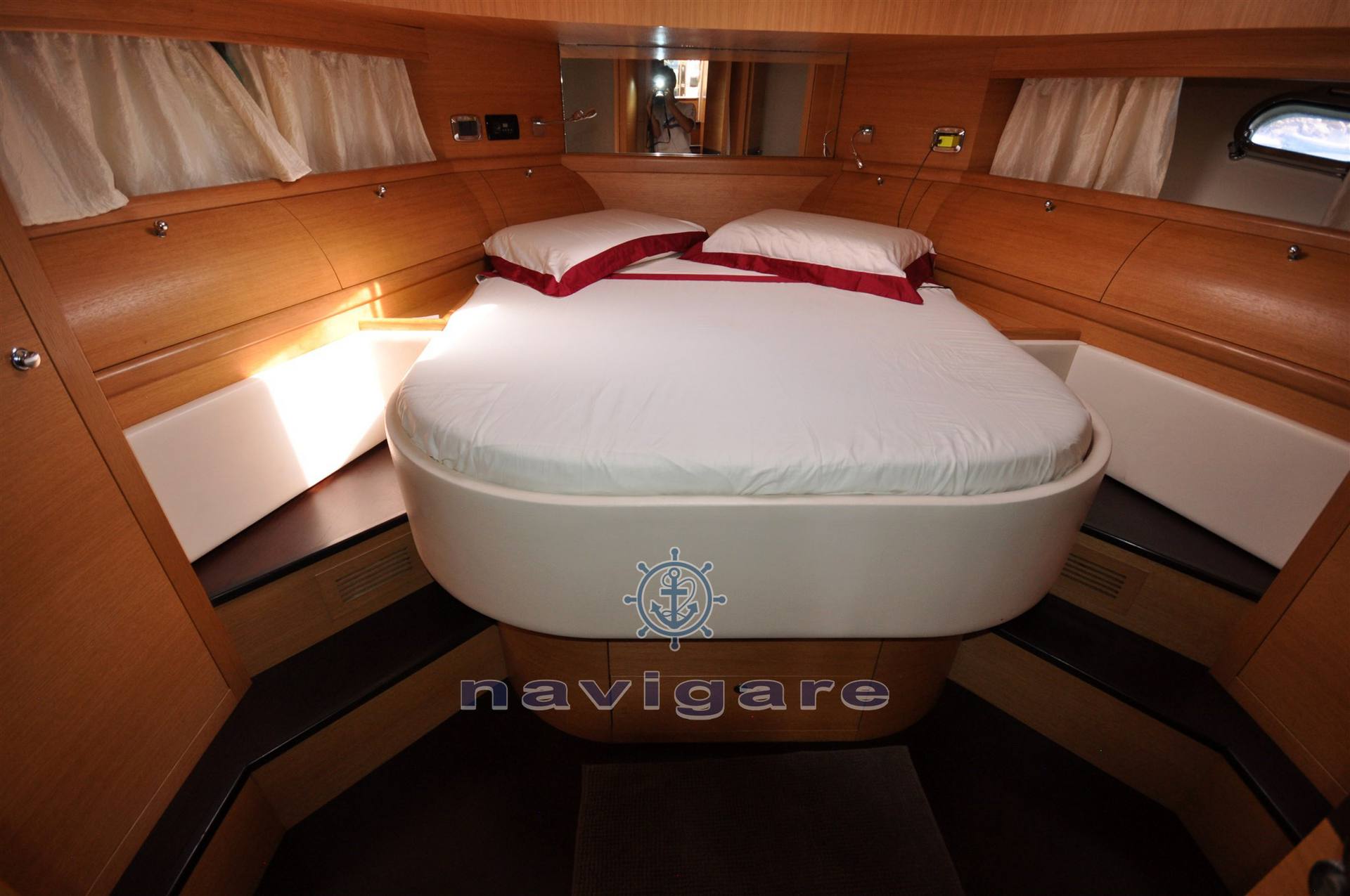 Cayman 50 wa barco de motor