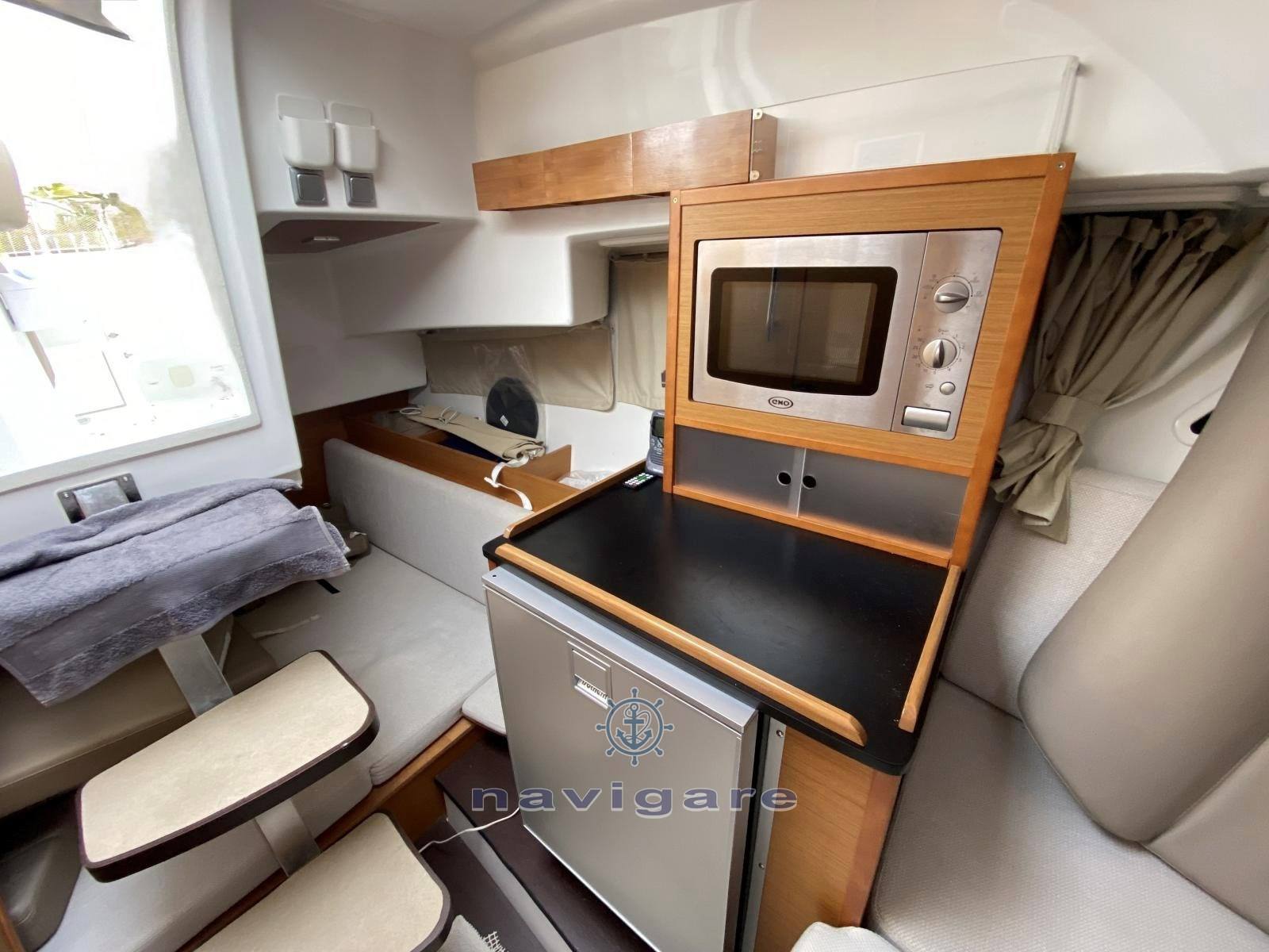 Jeanneau Cap camarat 8.5 wa barco a motor