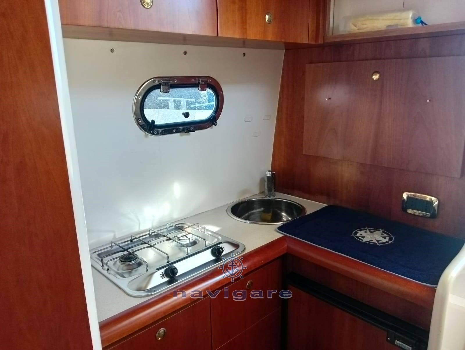 Cayman 30 wa barca a motore