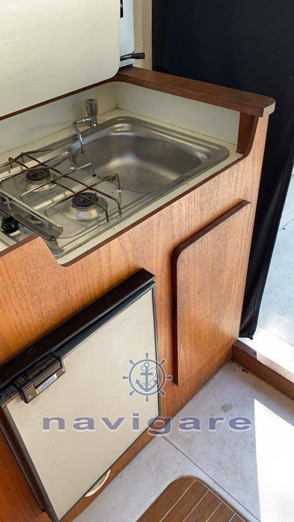 Montenapoleone 28 used