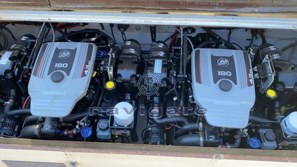 Montenapoleone 28 Photo