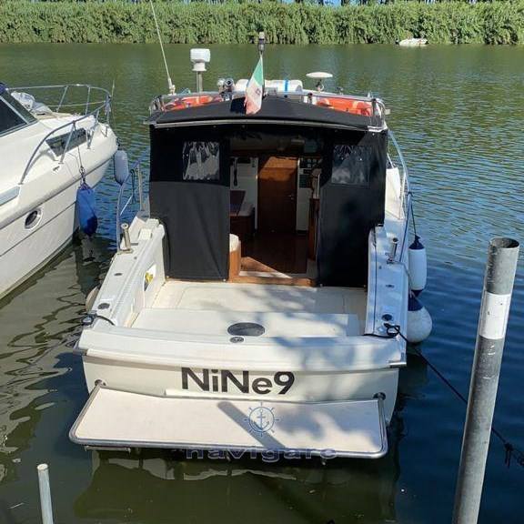 Montenapoleone 28 used