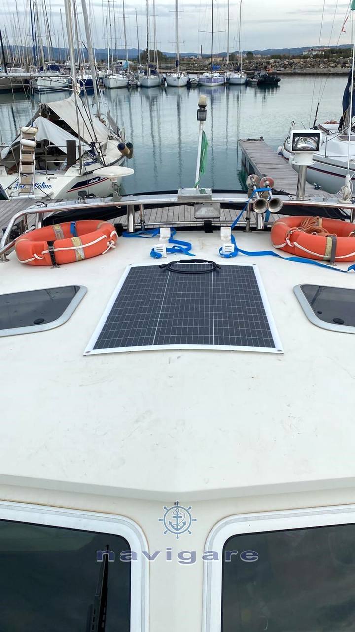 Montenapoleone 28 motor boat