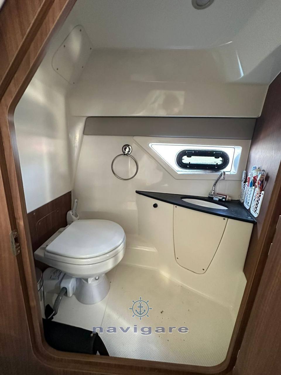 Quicksilver Activ 805 cruiser 0