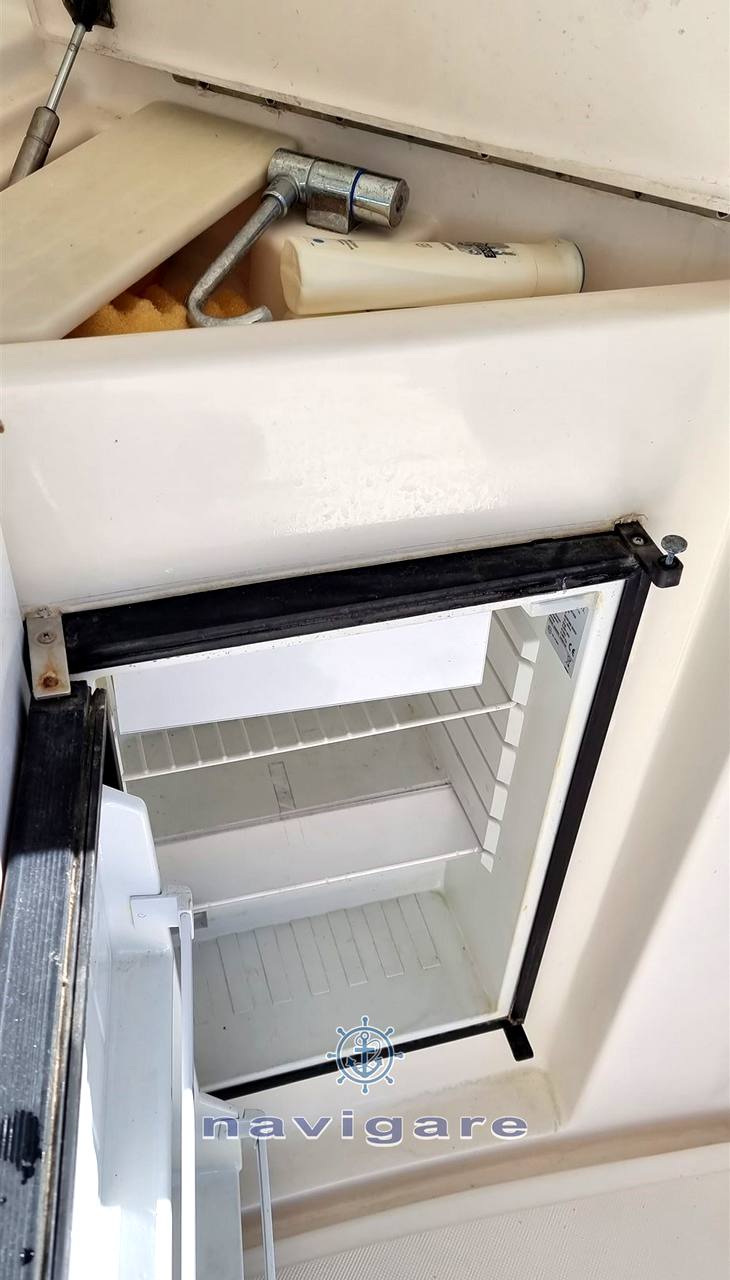 Tiara yachts 4300 sovran Day cruiser used