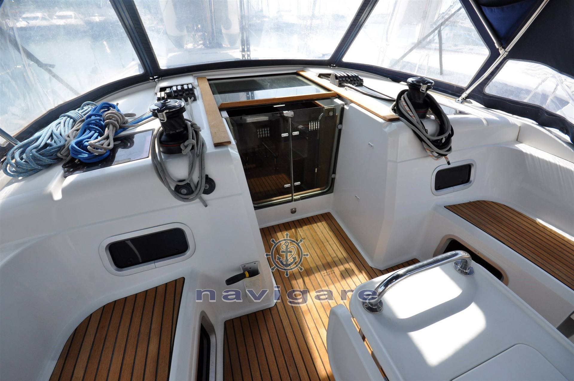 Jeanneau Sun odyssey 519 barco à vela