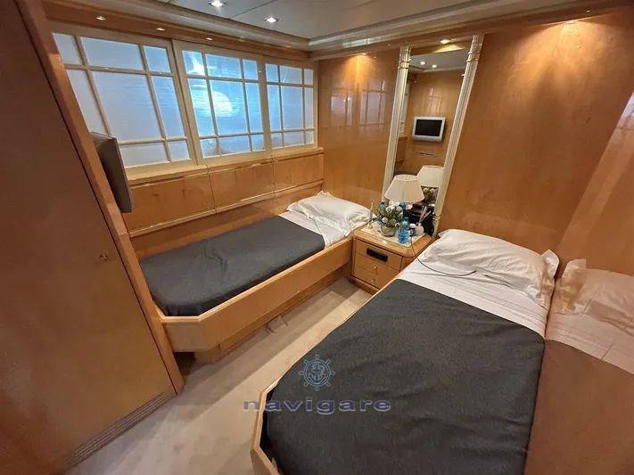 Overmarine Mangusta 92 Motorboot