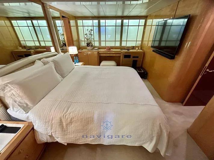 Overmarine Mangusta 92 Motorboot gebraucht zum Verkauf