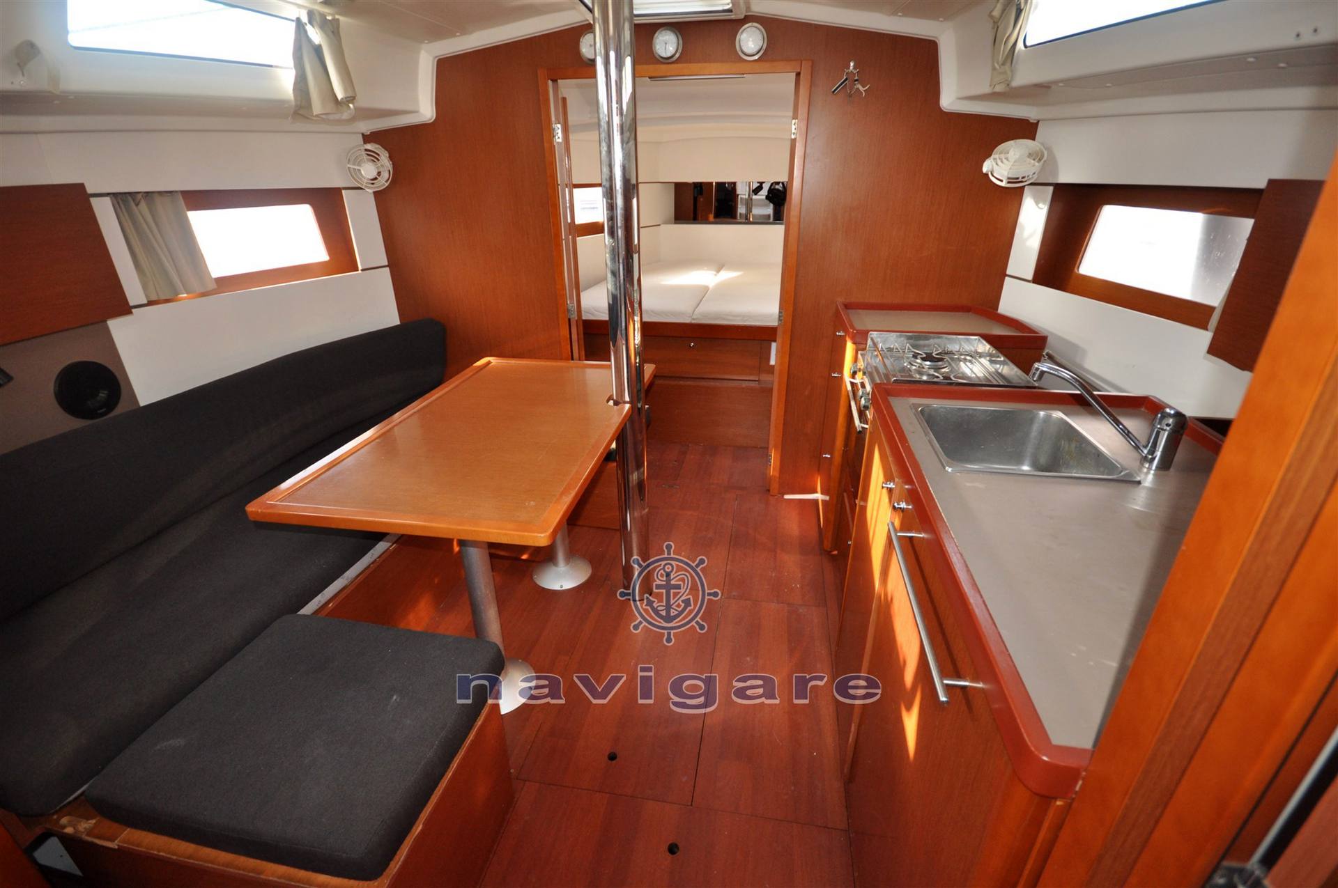 Beneteau Oceanis 38.1 barco à vela