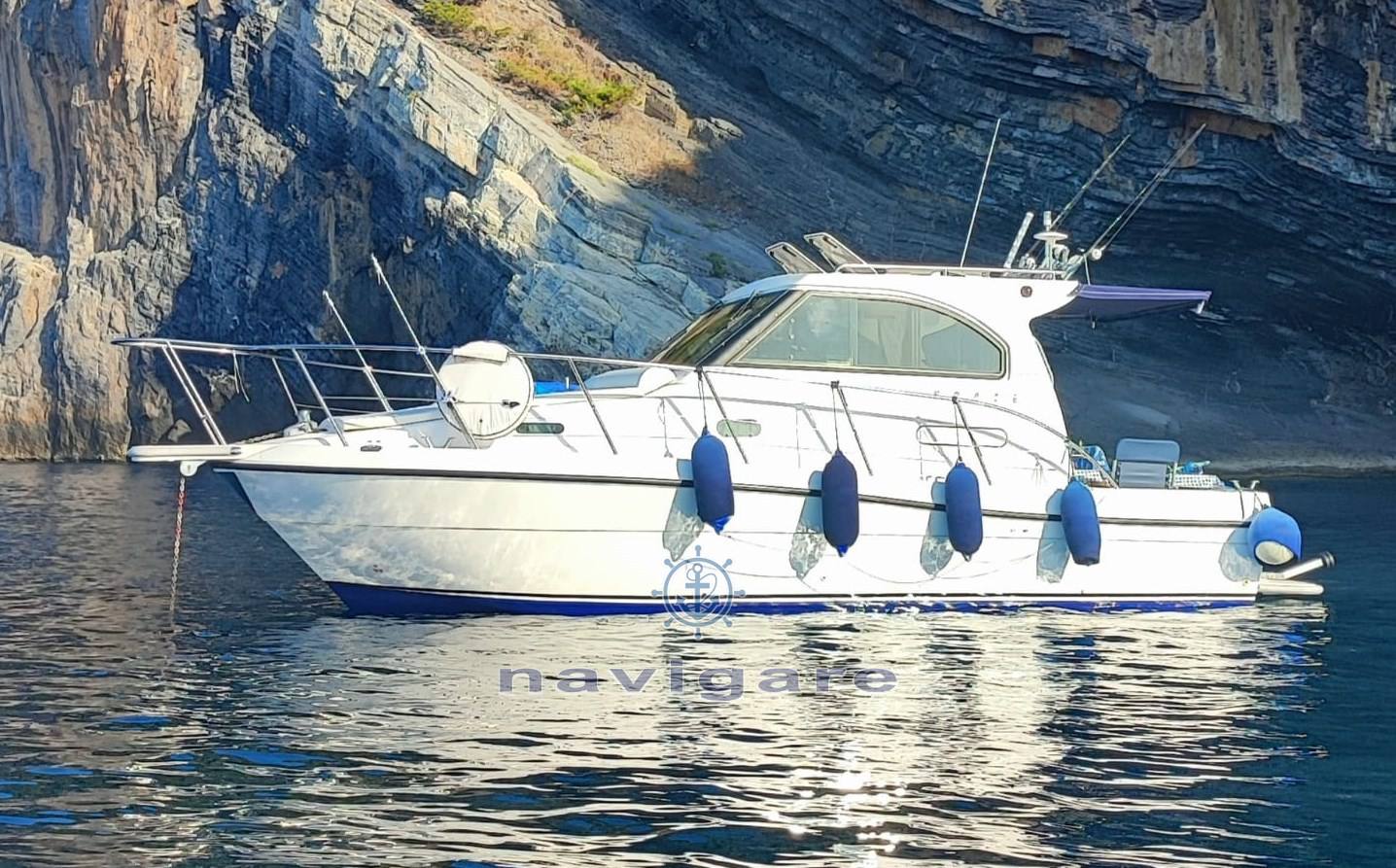 Plastik Space 290 cruiser used
