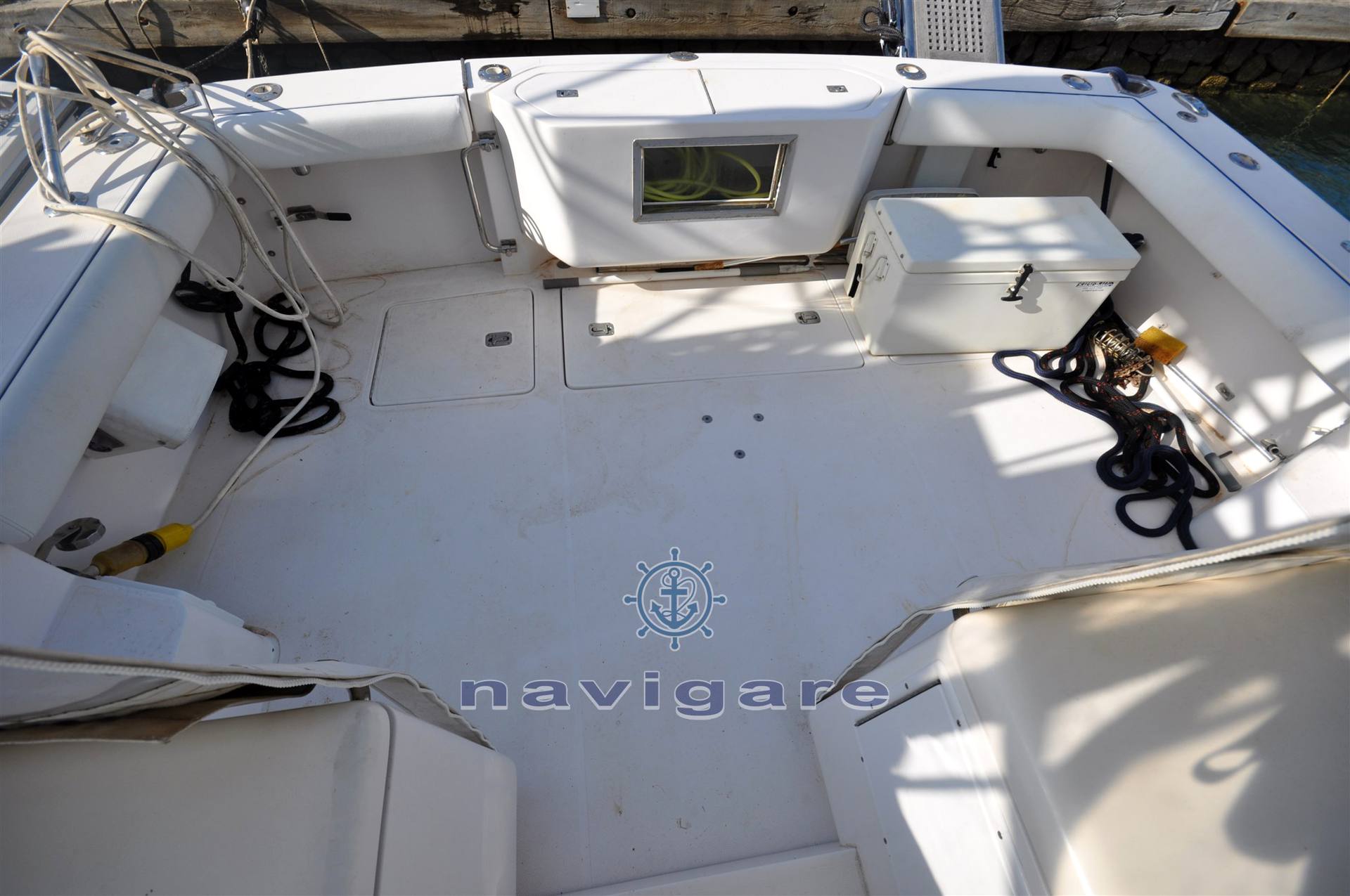 Bertram yacht 360 moppie Day cruiser