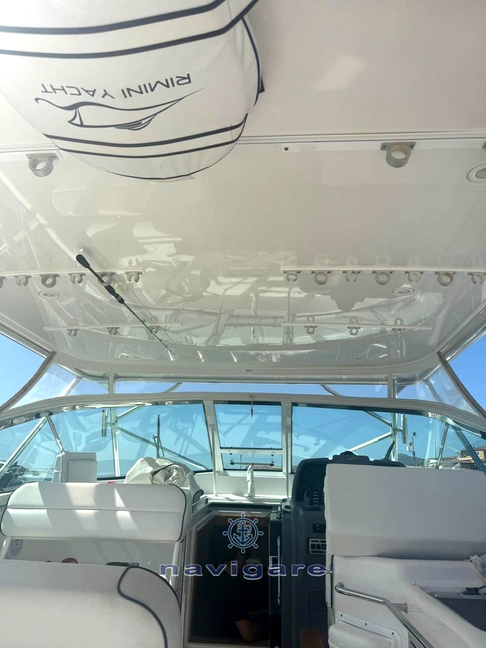 Bertram yacht 360 moppie Day cruiser