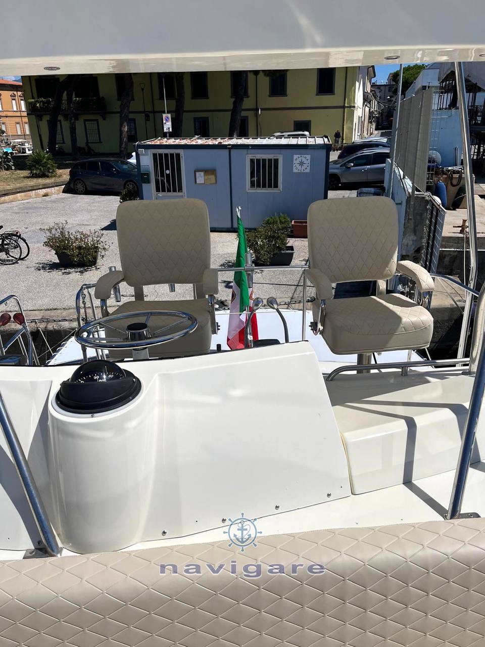 Bertram yacht 46.6 convertible usato
