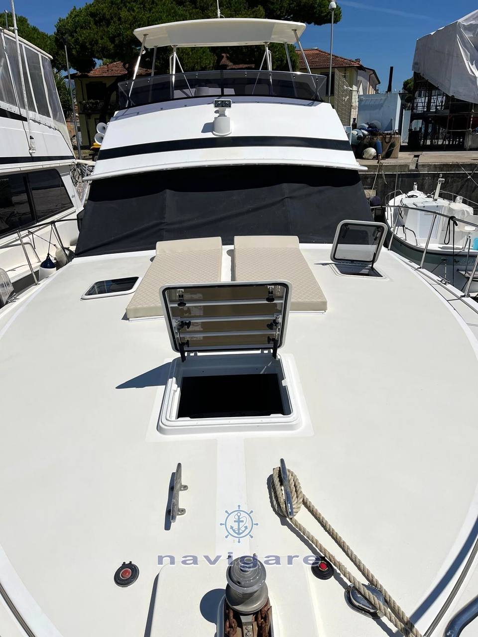 Bertram yacht 46.6 convertible Flybridge usato