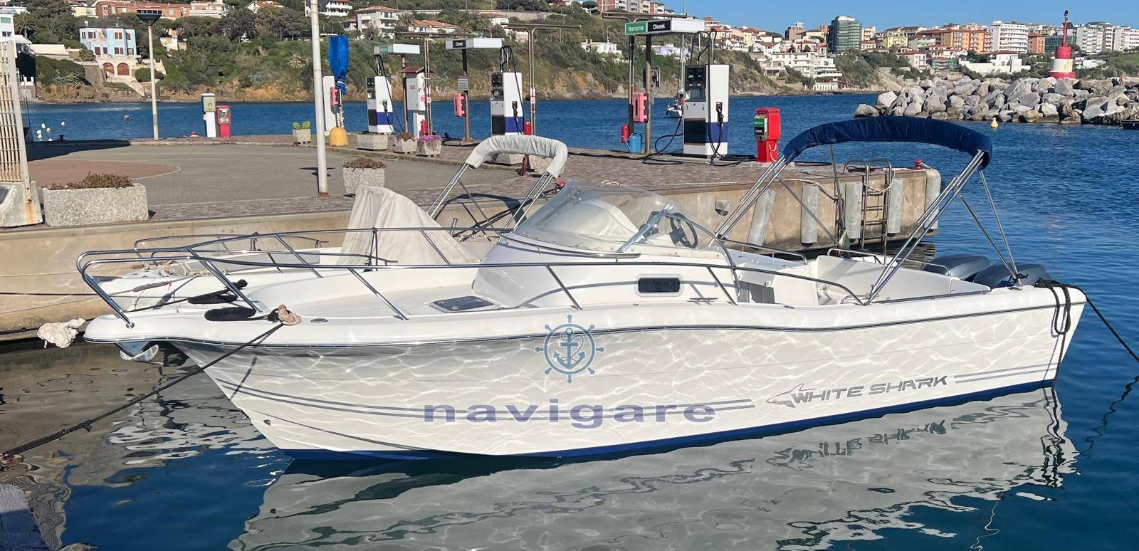 Kelt White shark 268 التعبير عن كروزر