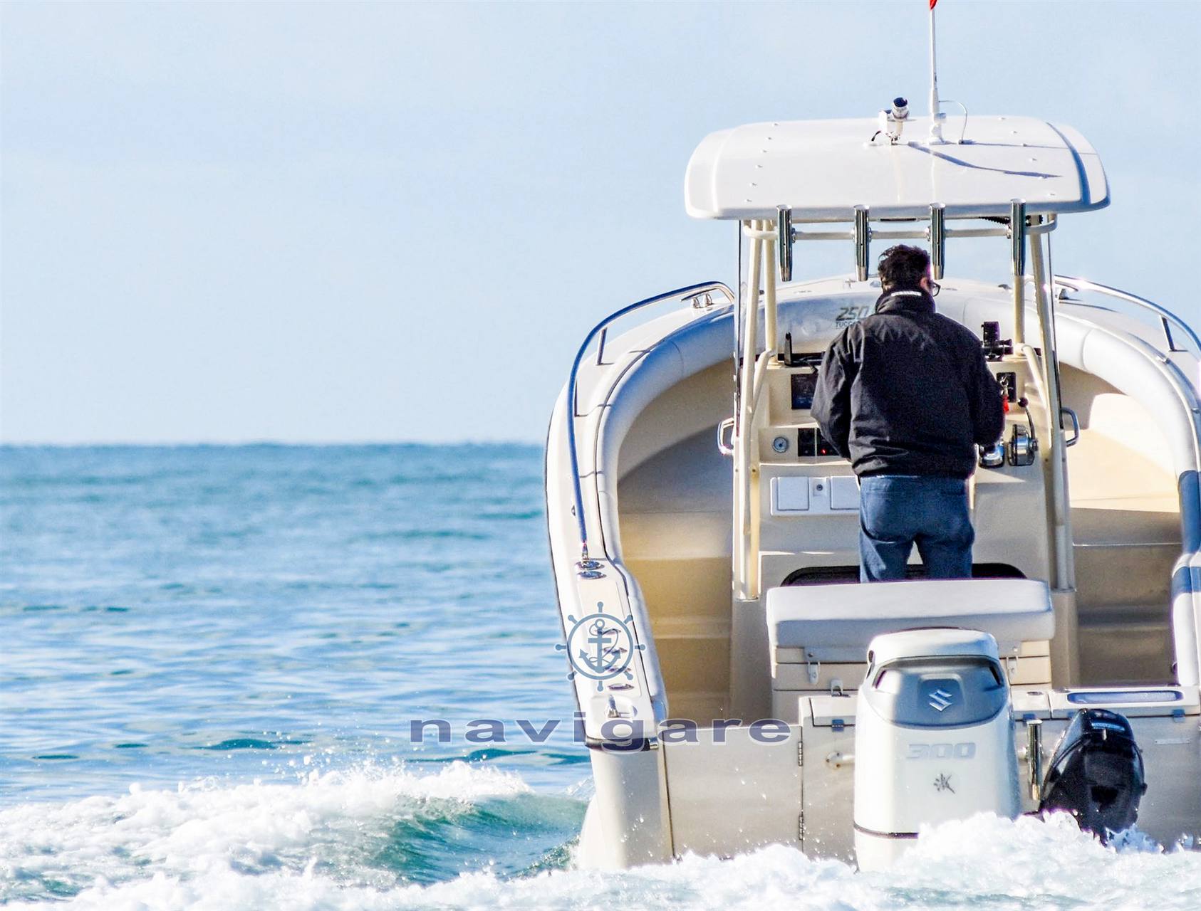 Tuccoli marine T250 vm motor boat