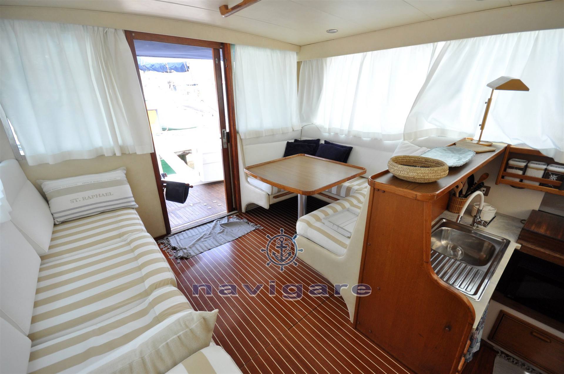 Riviera marine 35 fly barca a motore