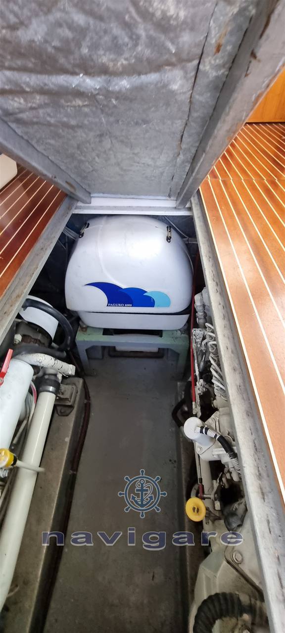 Riviera marine 35 fly barca a motore