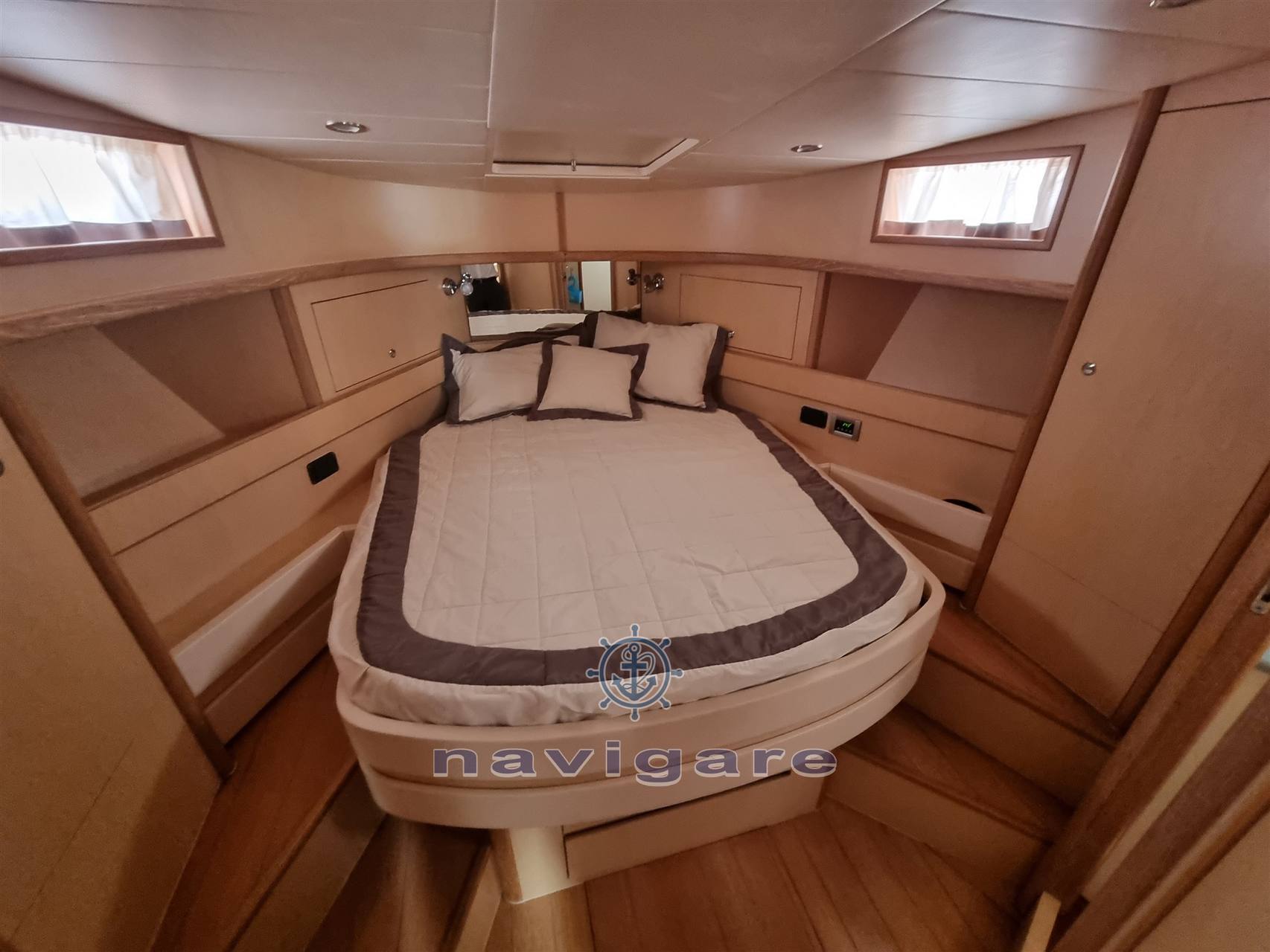 Cayman 43 wa barca a motore