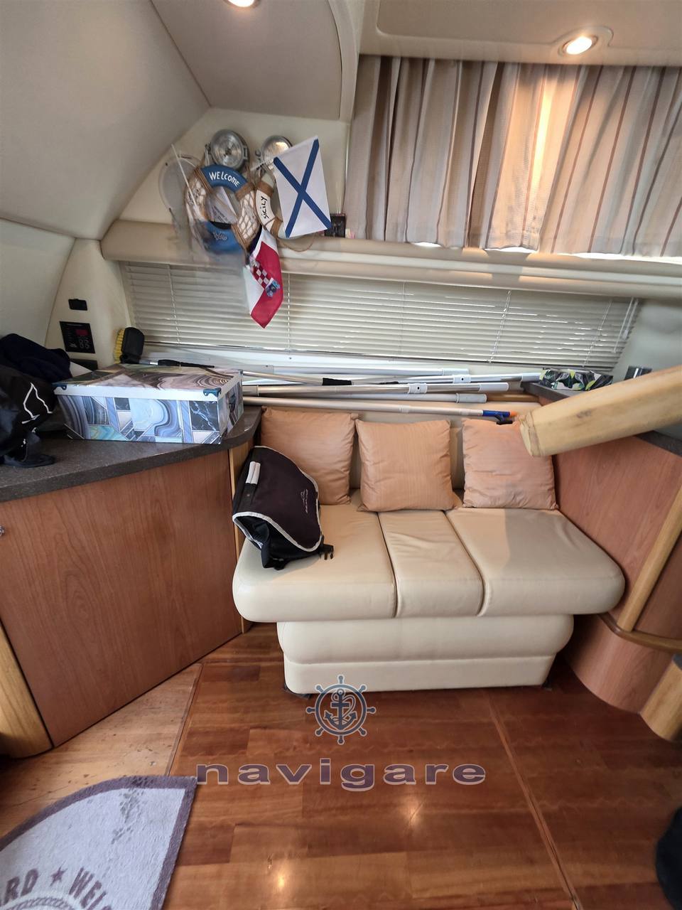 Sealine F 37 barca a motore