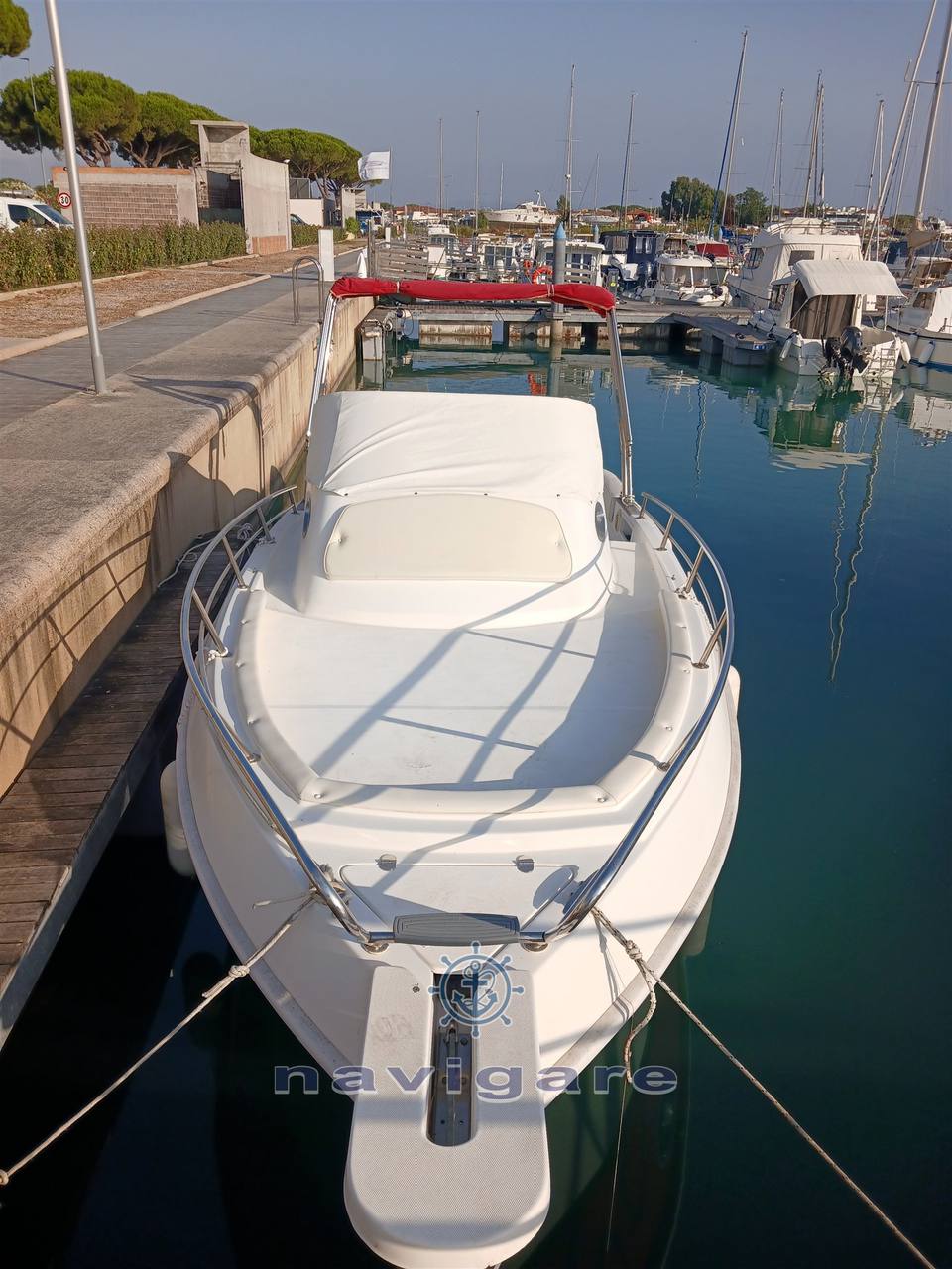 Marinello 26 cabin Barca a motore usata in vendita