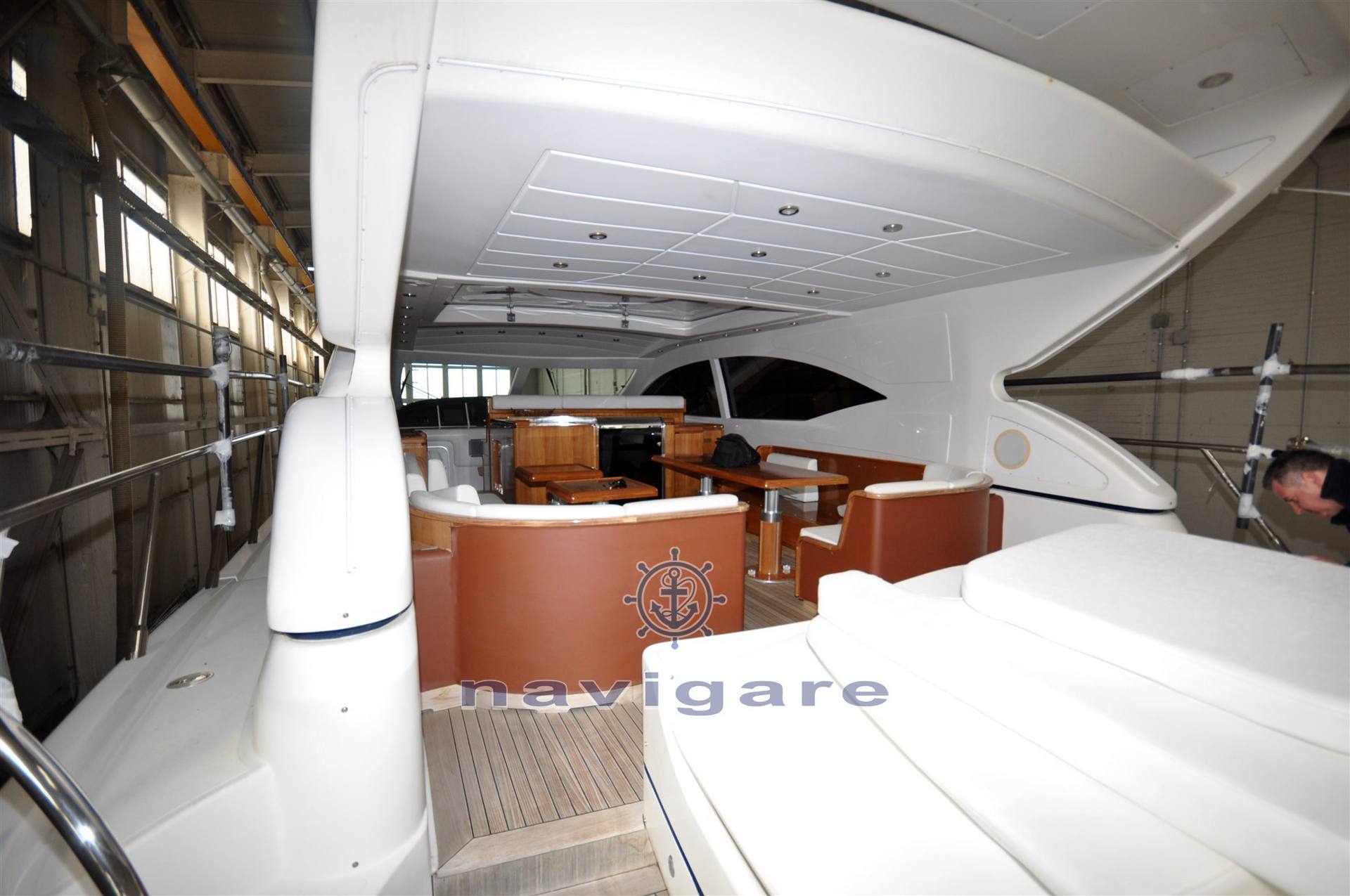 Overmarine Mangusta 72 open Motor boat used for sale