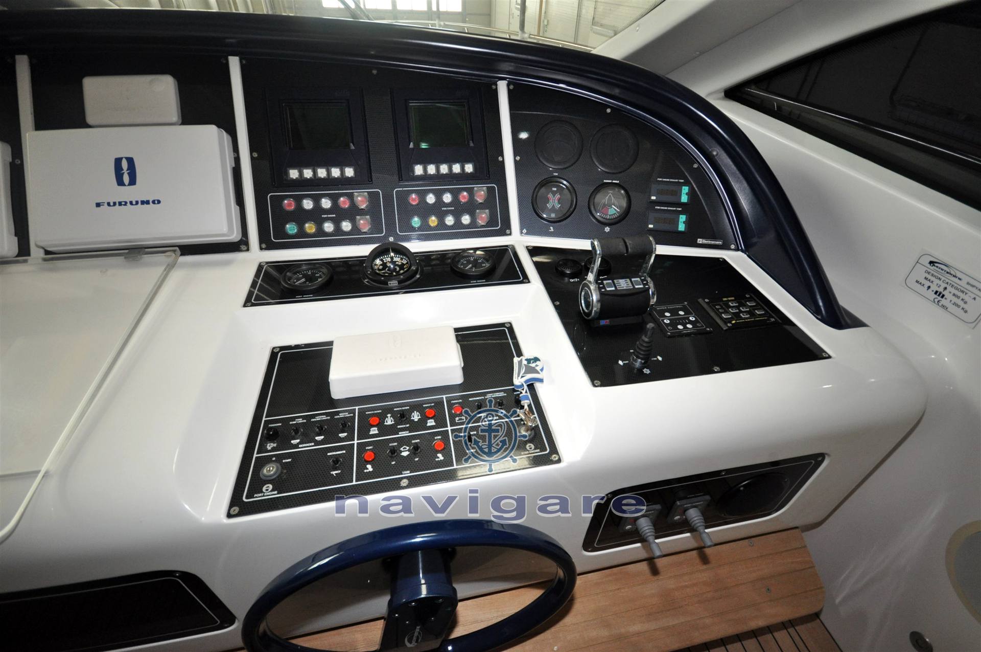 Overmarine Mangusta 72 open 0
