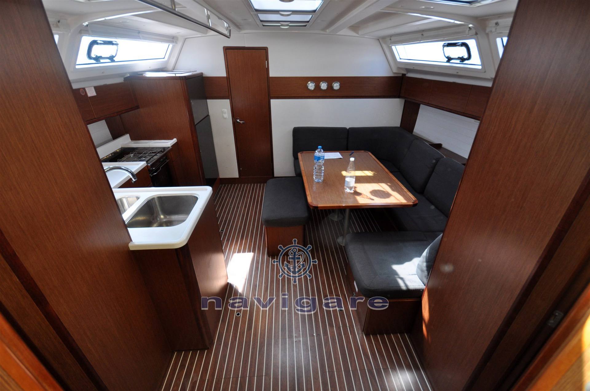 Bavaria 46 cruiser style