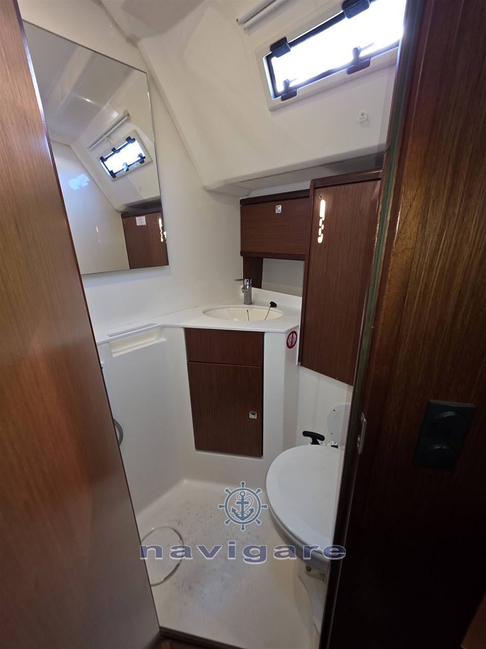 Bavaria 46 cruiser style