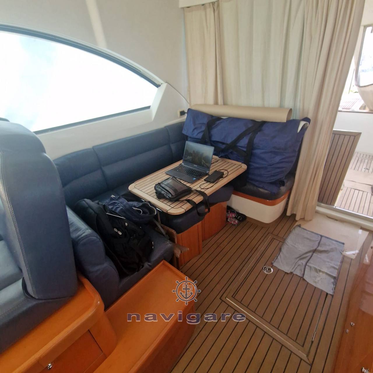 Beneteau Antares 12 fly sport