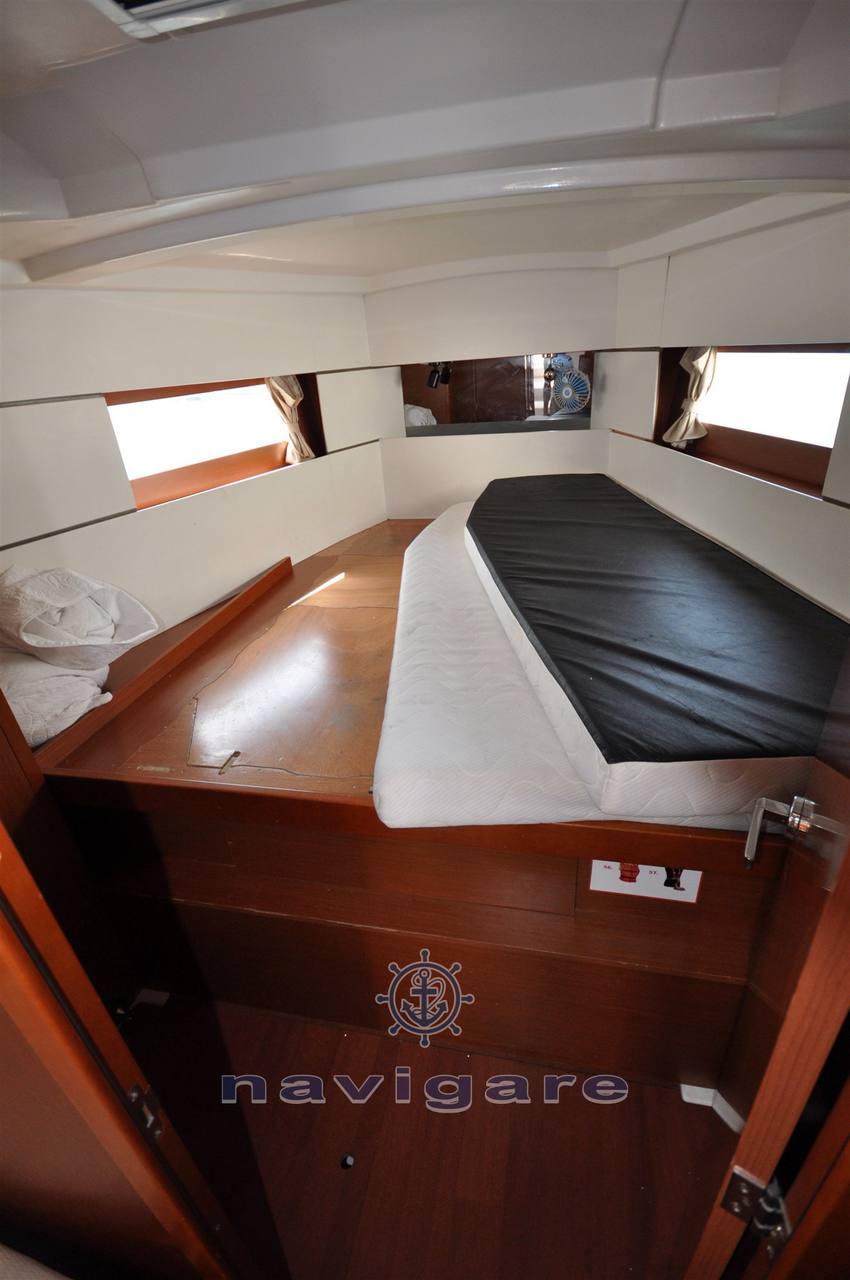 Beneteau Oceanis 38.1