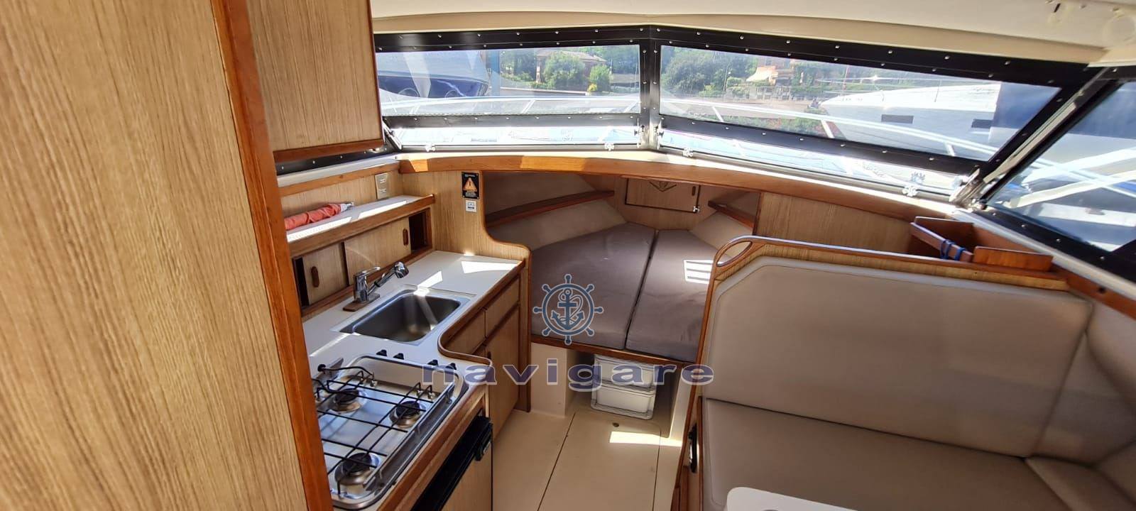 Bertram yacht 28' sf