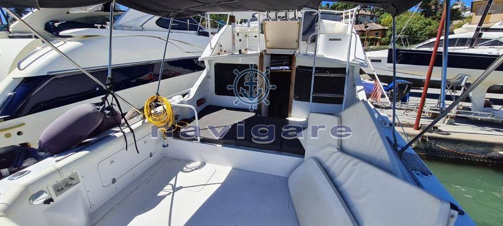 Bertram yacht 28' sf
