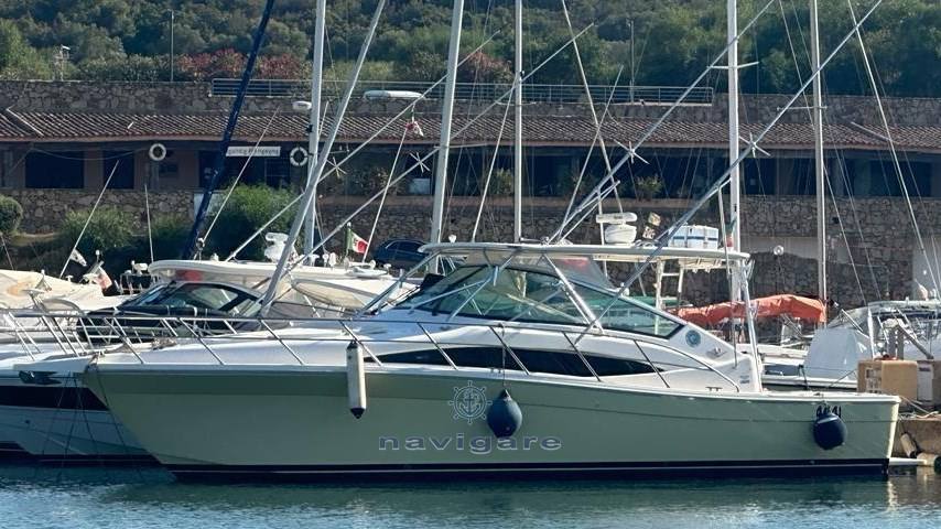 Bertram yacht 360 moppie