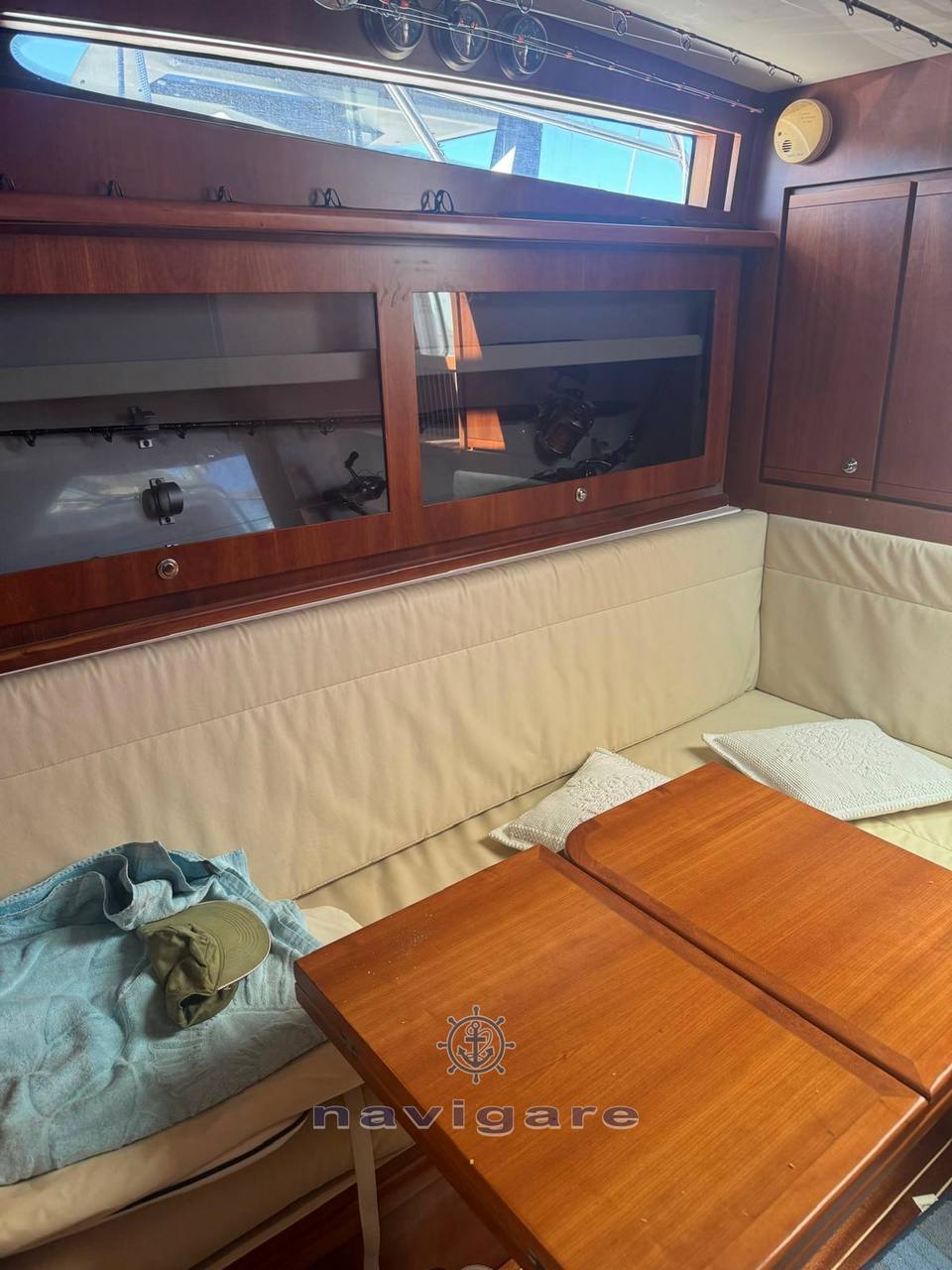 Bertram yacht 360 moppie