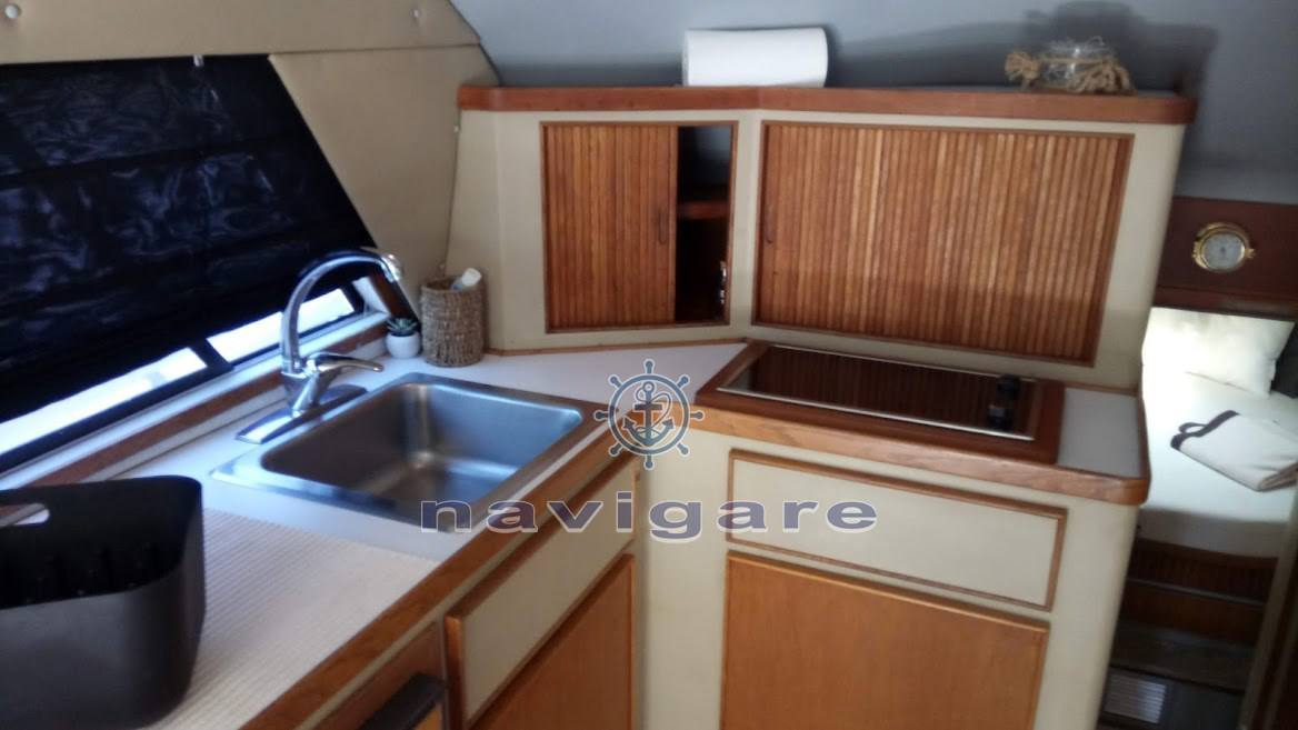 Bertram yacht 37' sf