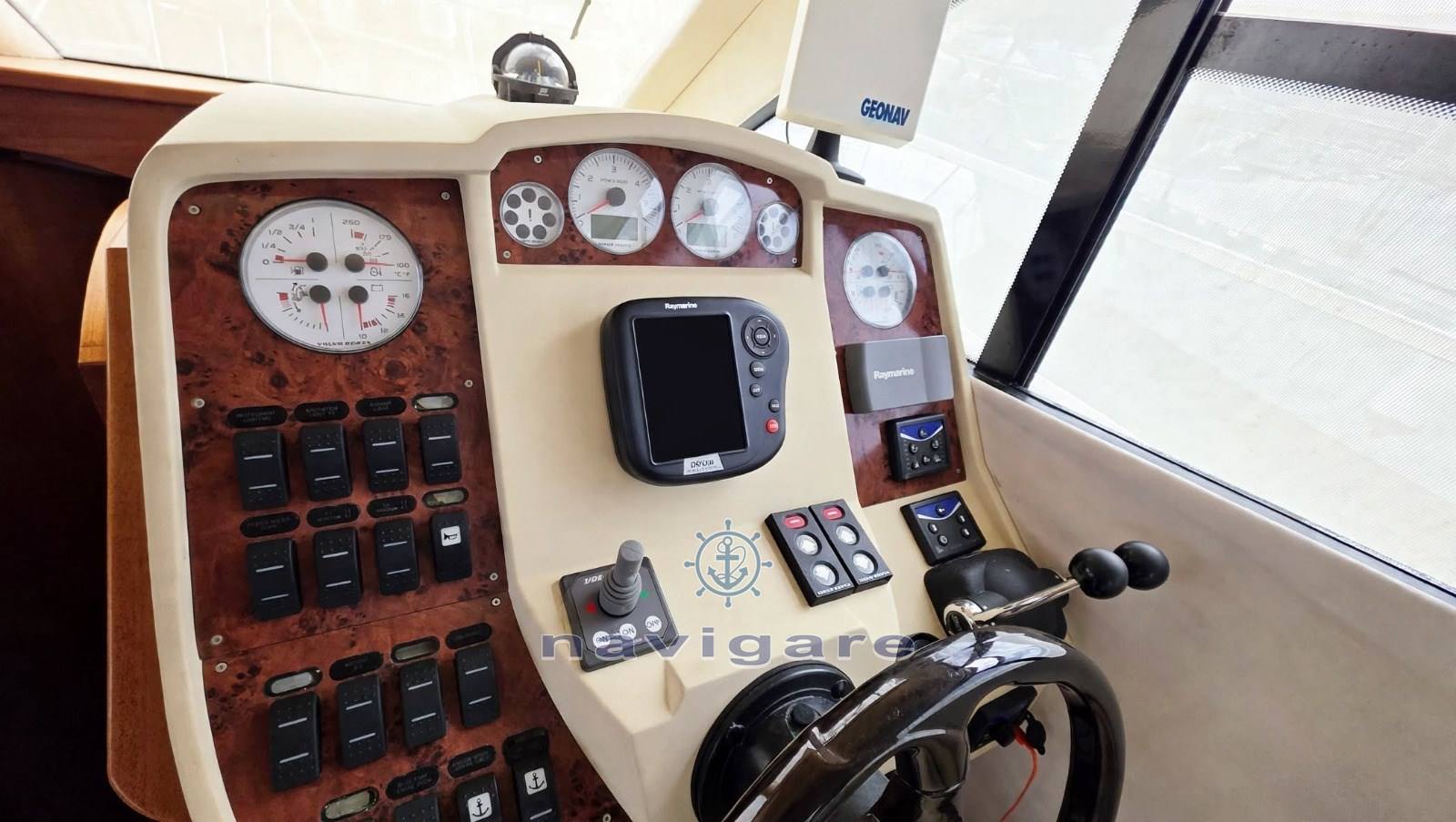 Galeon 290 fly