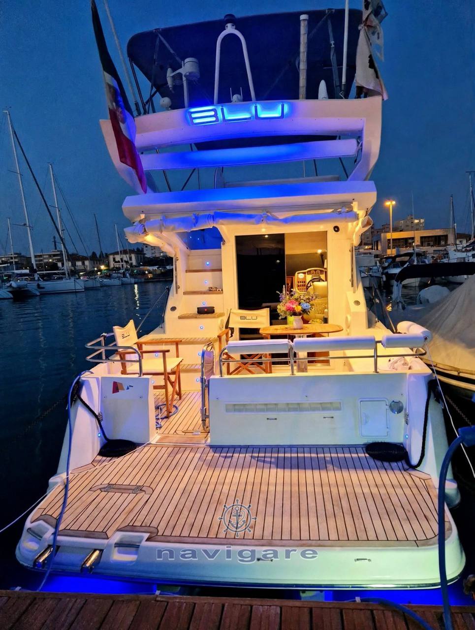 Galeon 290 fly