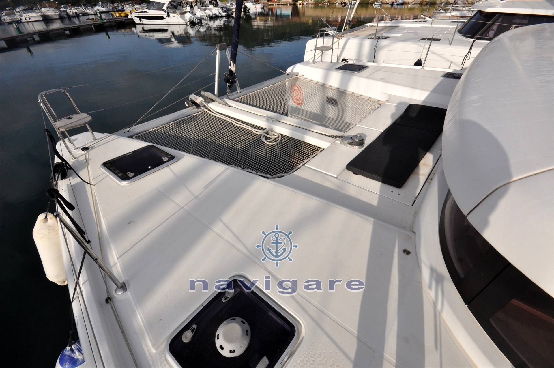 Lagoon 42