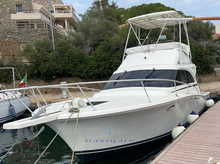 Luhrs 32 convertible