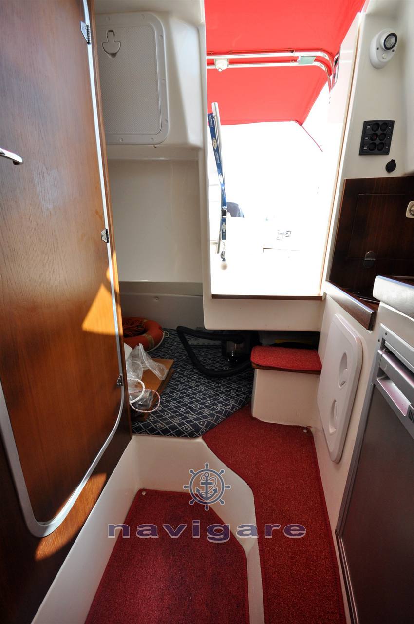 Marinello 26 cabin